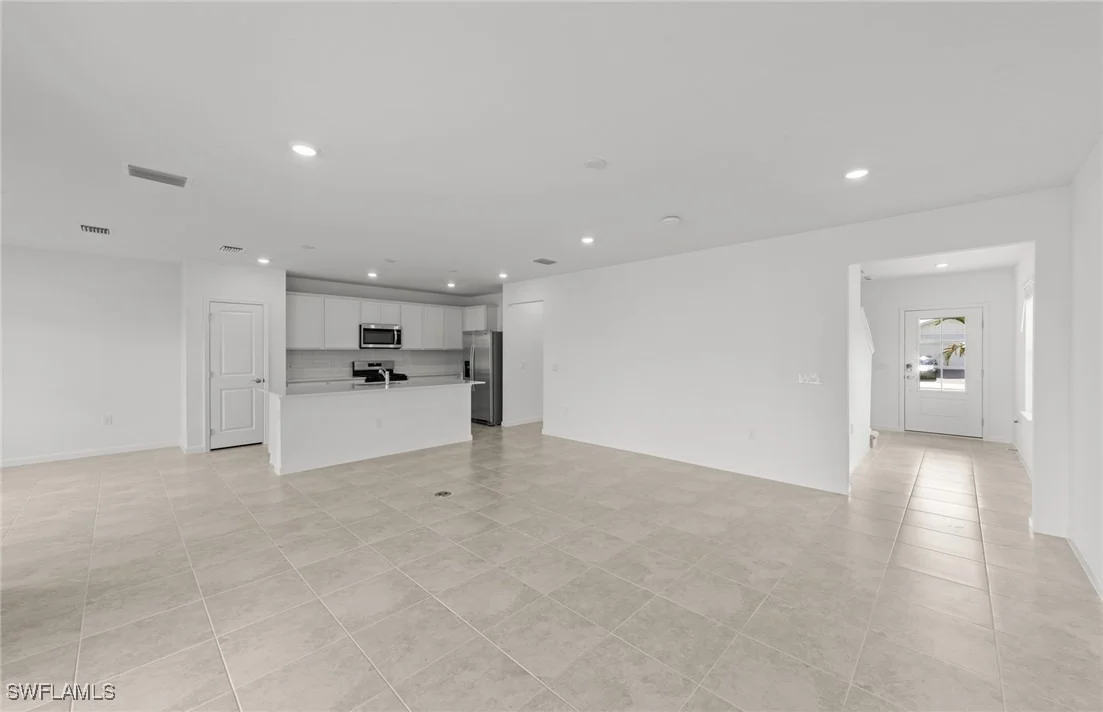 Photo of 44123 Kelly Drive