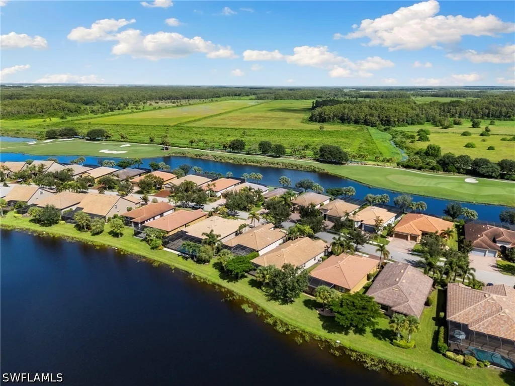 Photo of 6236 Victory Drive