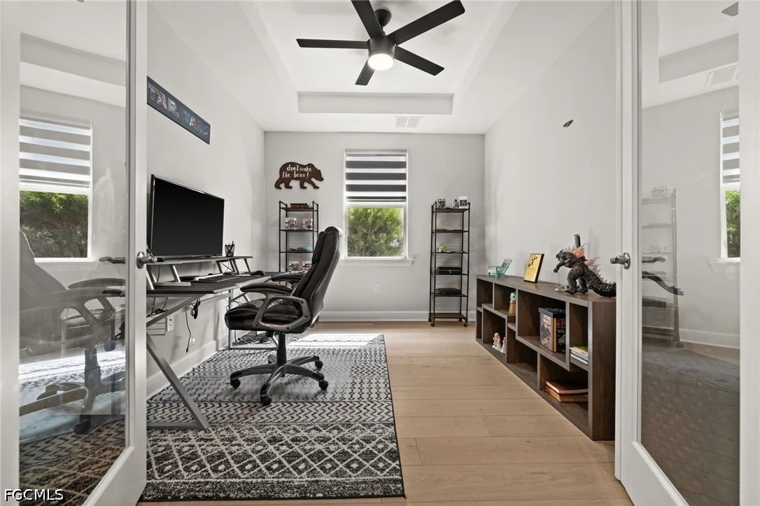 Photo of 42364 Edgewater Drive