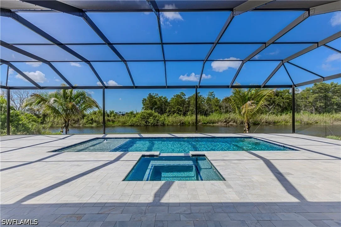Photo of 18433 Royal Hammock Boulevard