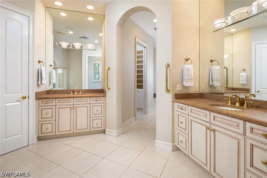 Photo of 12255 Colliers Reserve Drive