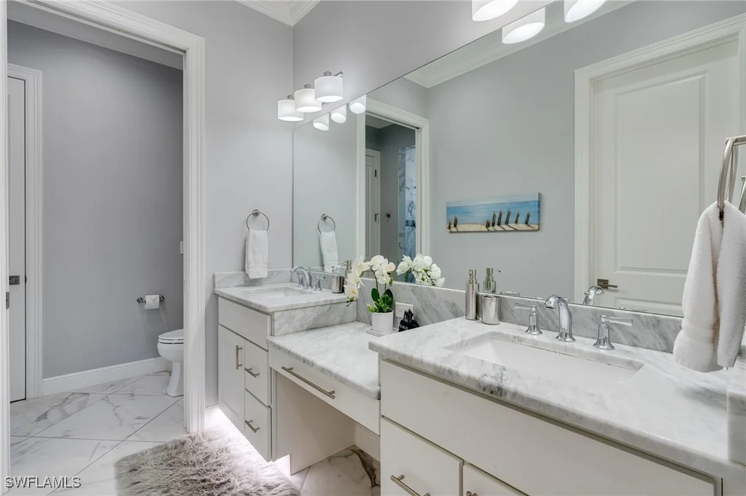 Photo of 735 99th Avenue N