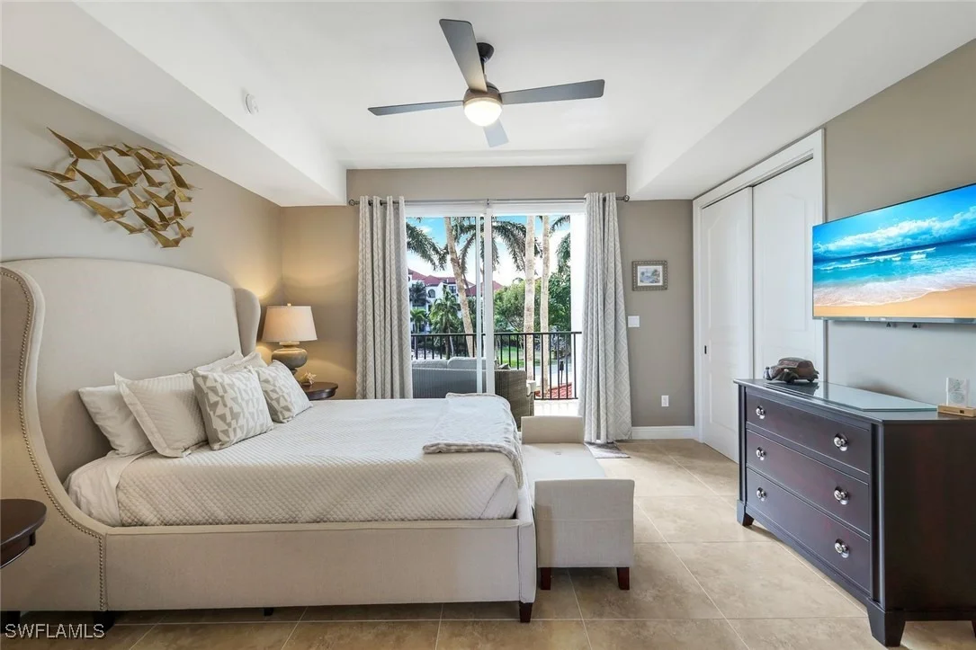 Photo of Unit 206 at 700 La Peninsula Boulevard