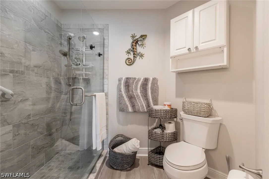 Photo of Unit 201 at 624 Windsor Square