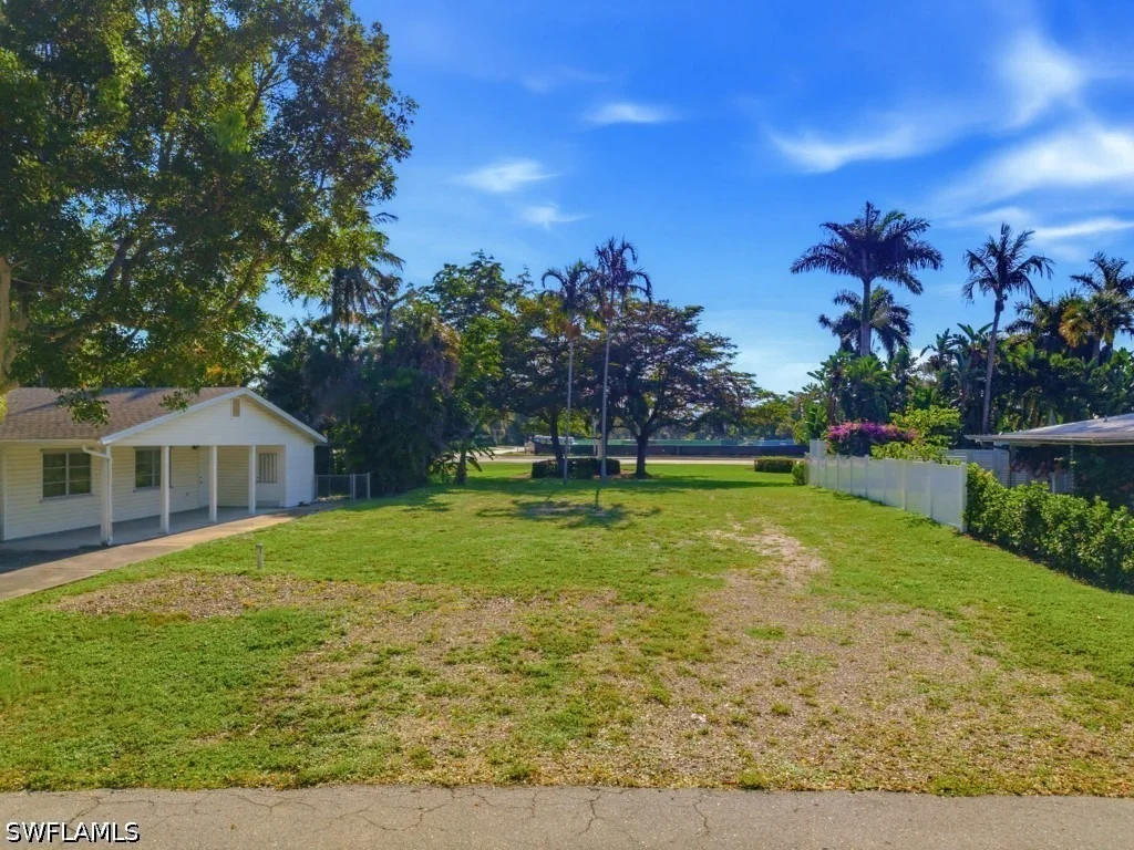 Photo of 916 13th Street N