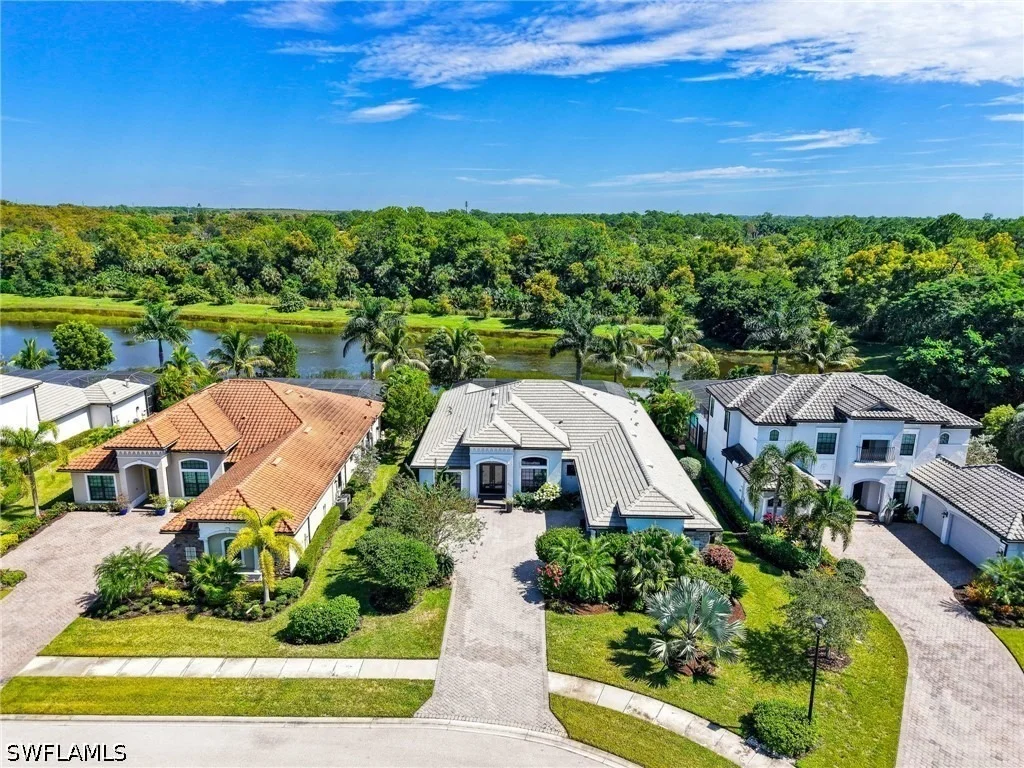 Photo of 2227 Somerset Place