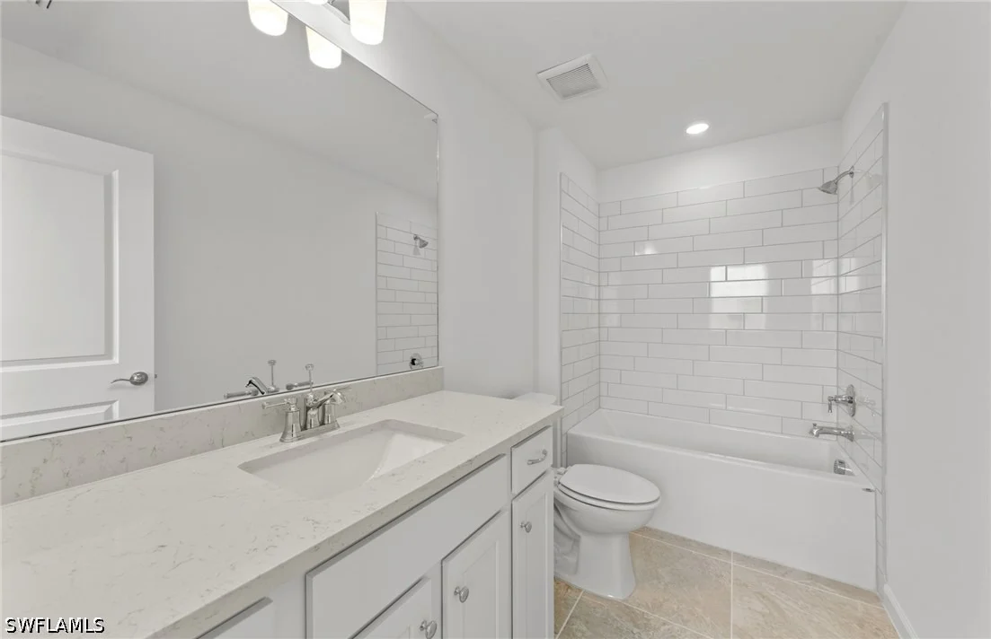 Photo of 44105 Kelly Drive