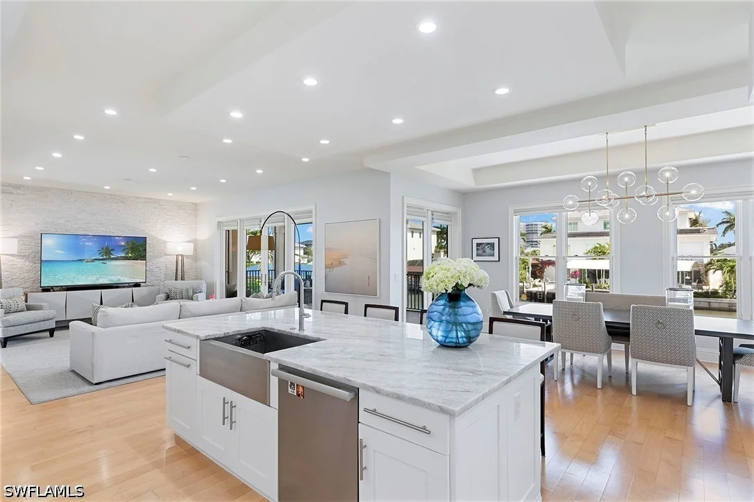 Photo of 357 Egret Avenue
