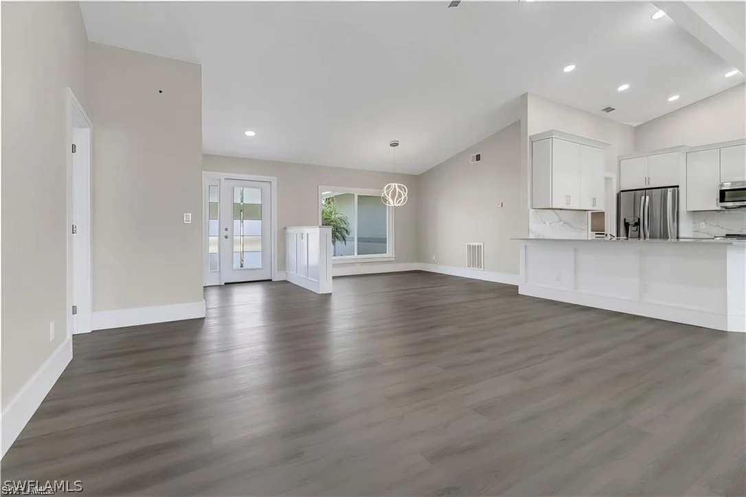 Photo of 270 Madison Drive