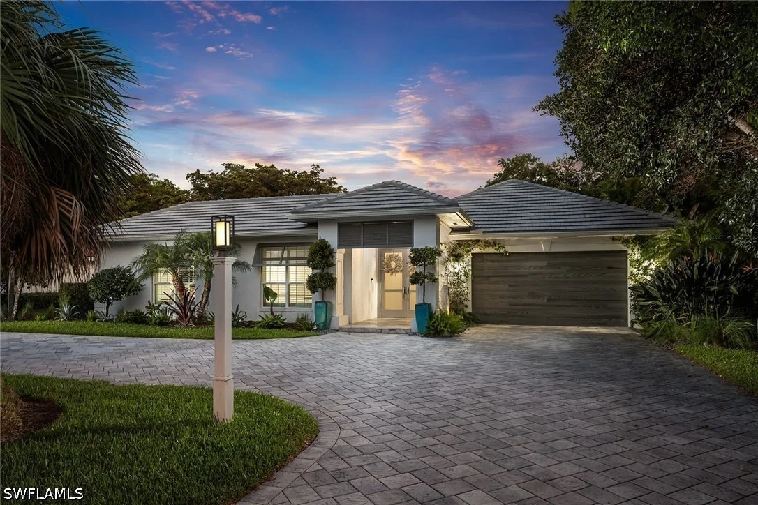 Photo of 2036 Laguna Way