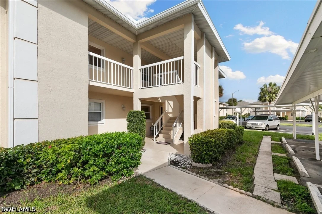 Photo of Unit 204 at 685 Squire Circle