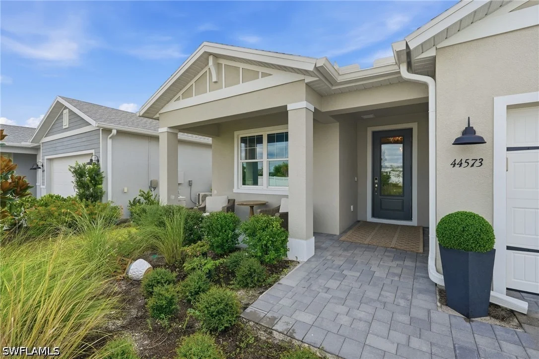 Photo of 44573 Frontier Drive
