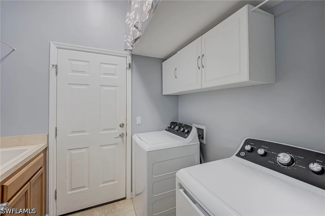 Photo of 4149 Madison Street