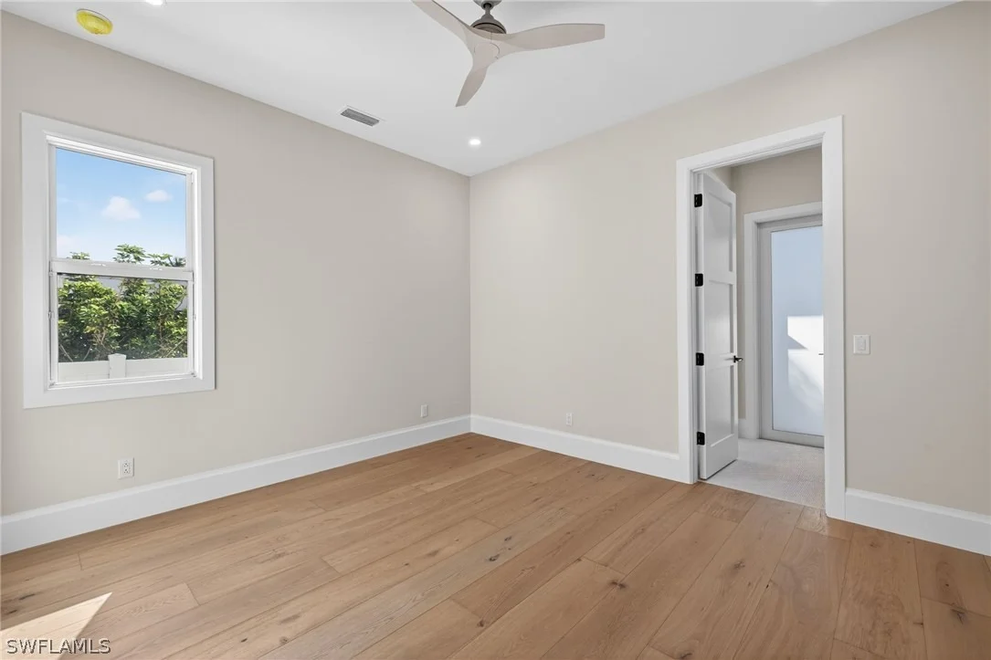 Photo of 766 95th Avenue N