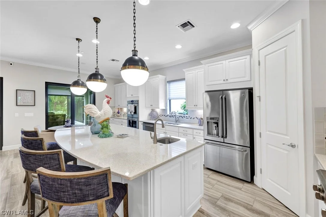 Photo of 10163 Coconut Road