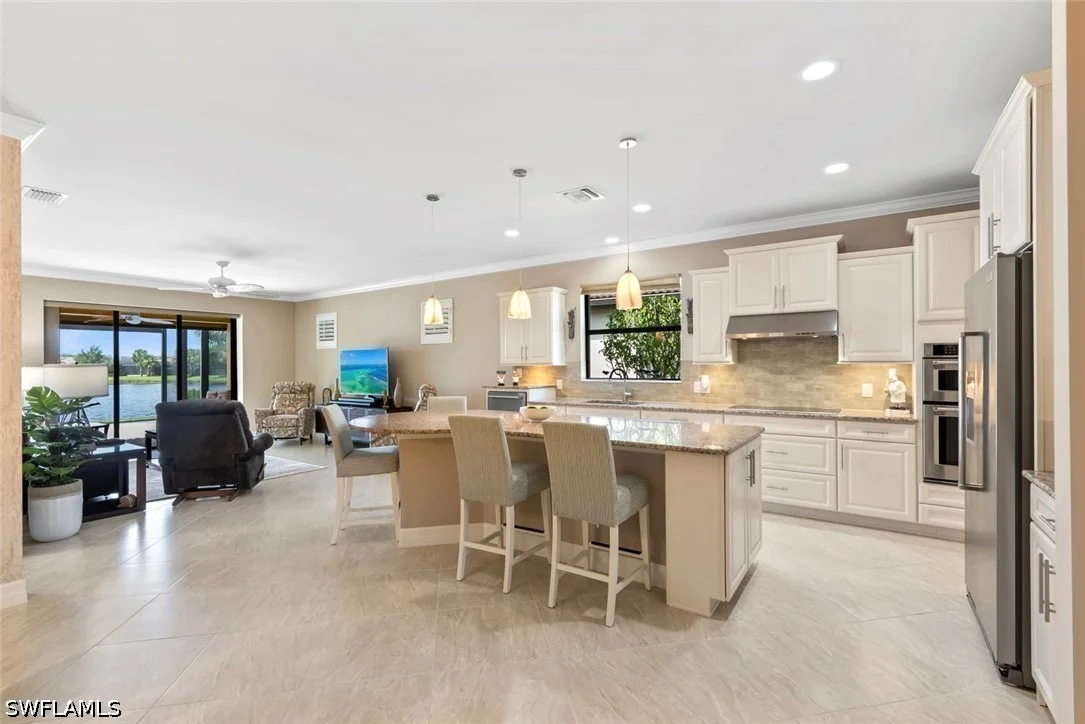 Photo of 6244 Victory Drive