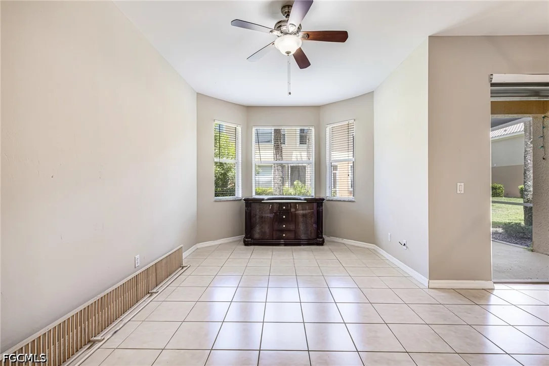 Photo of Unit 5 at 9812 Foxhall Way