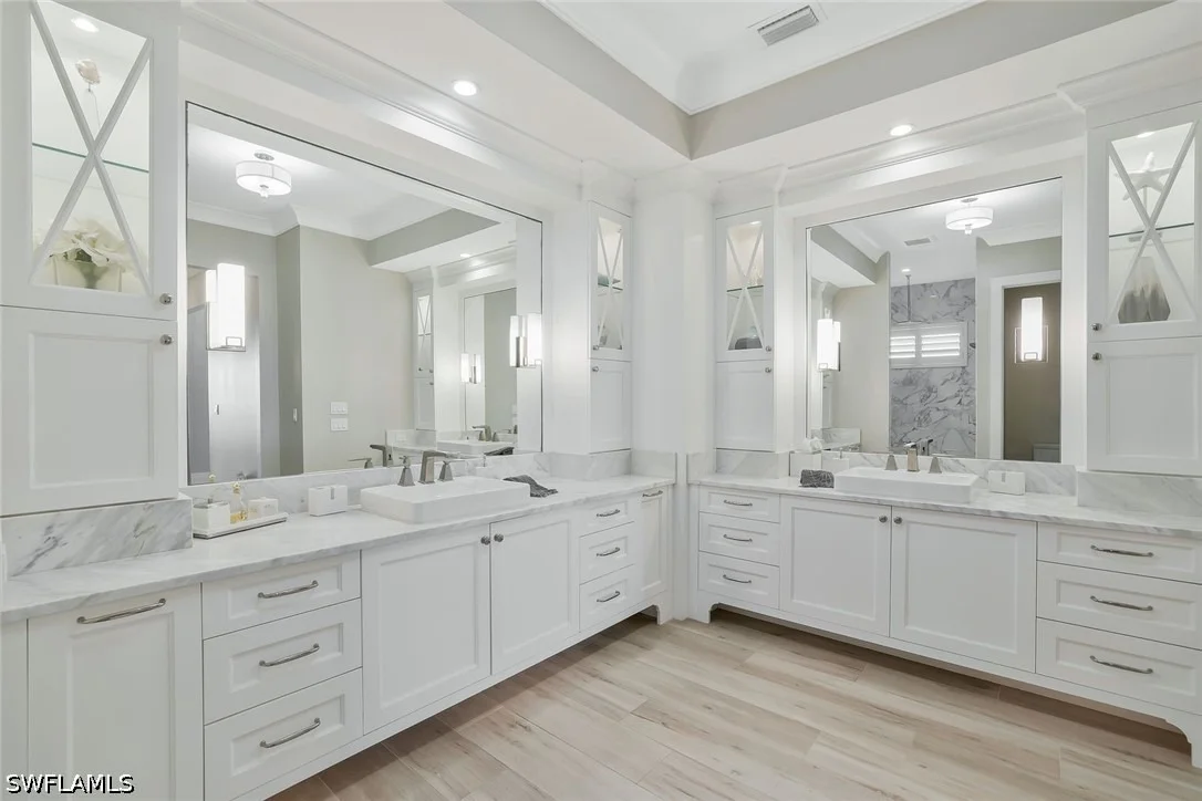 Photo of 564 Spinnaker Drive