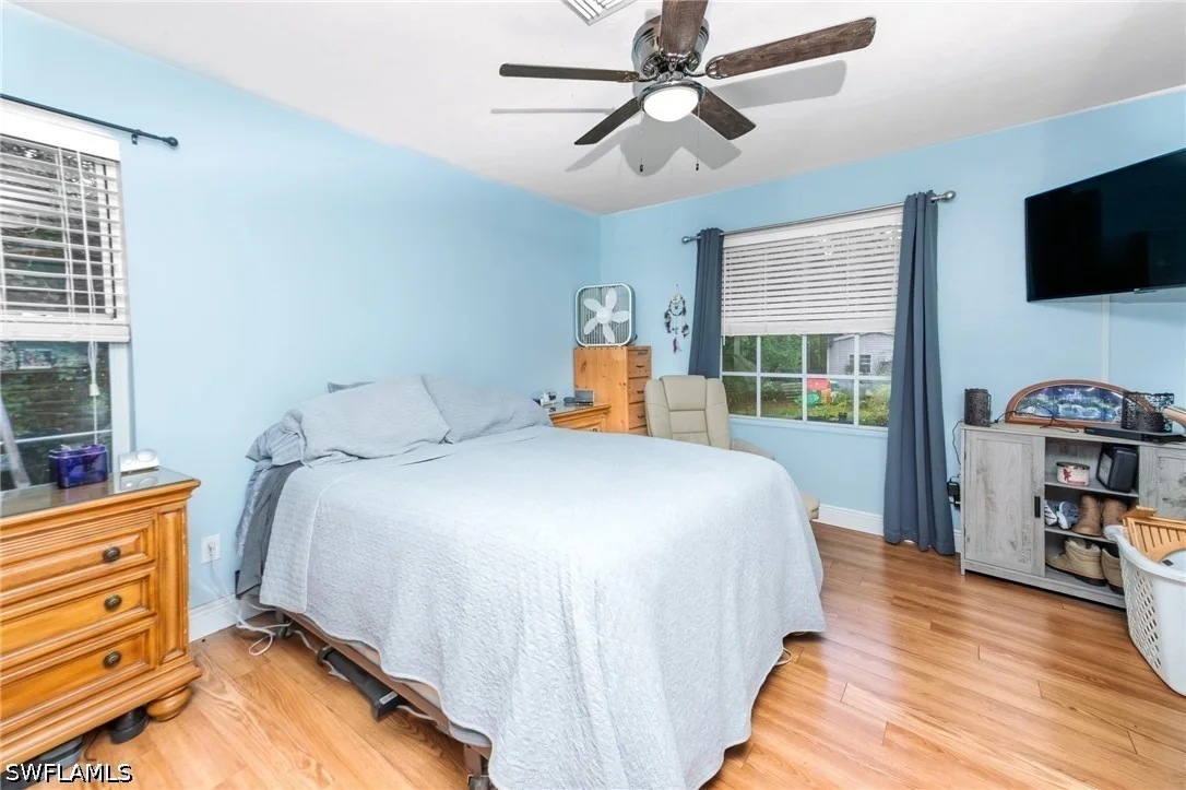 Photo of 3330 4th Avenue SE