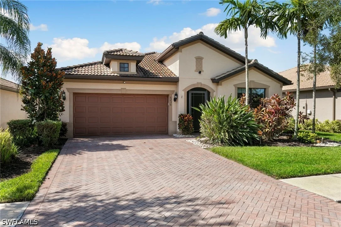 Photo of 6236 Victory Drive
