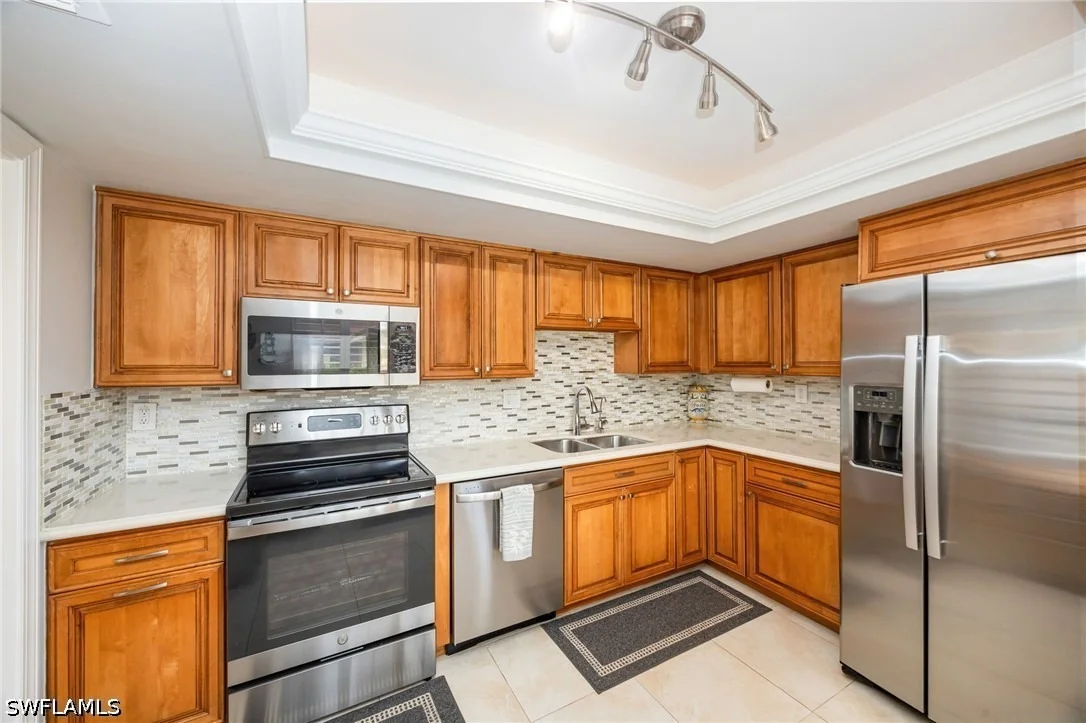 Photo of Unit 105 at 413 Augusta Boulevard