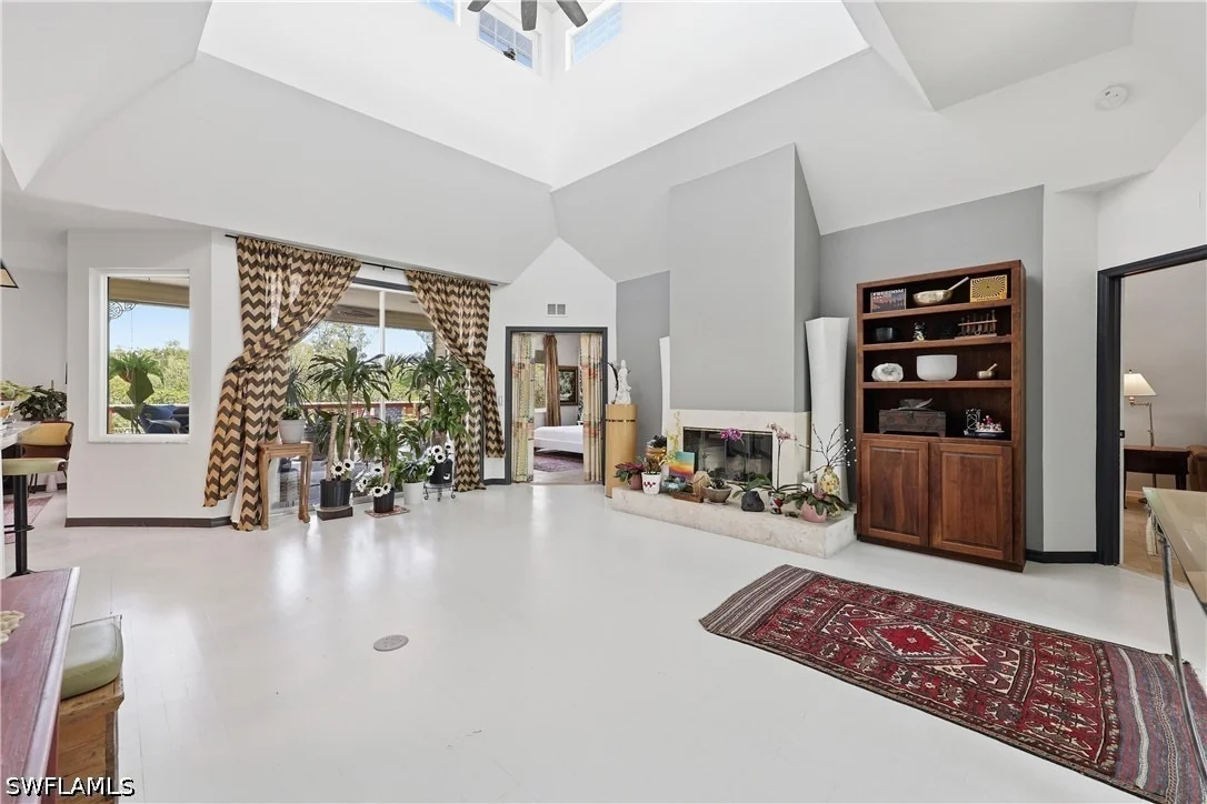 Photo of 2958 Poplar Street