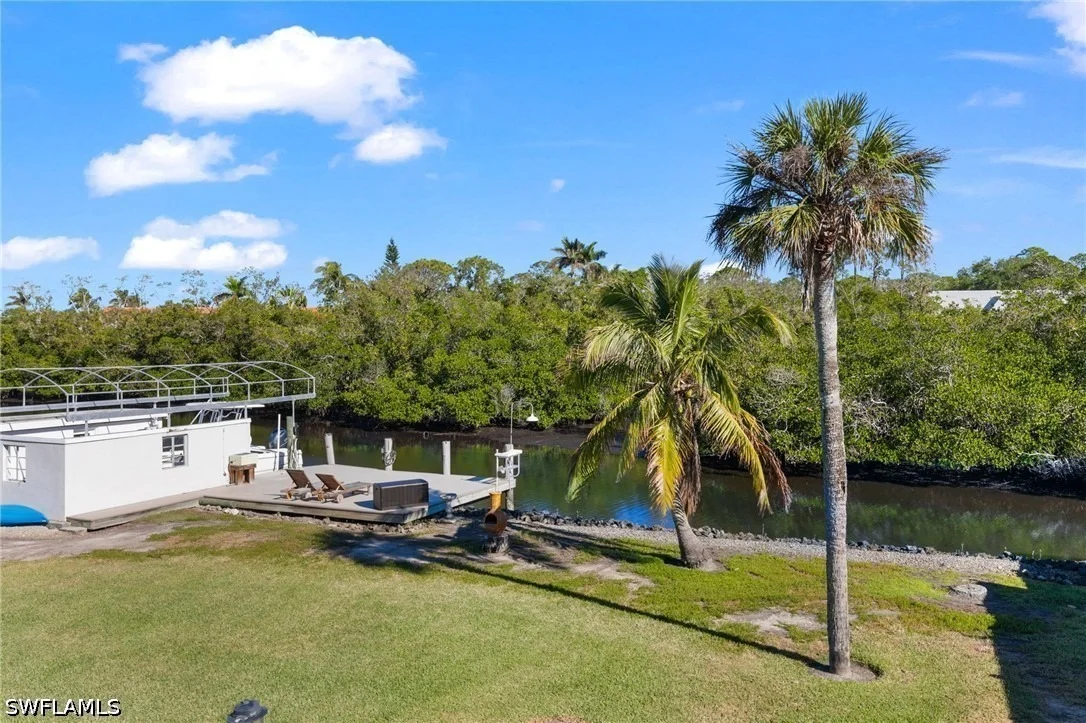 Photo of 2295 Harbor Road