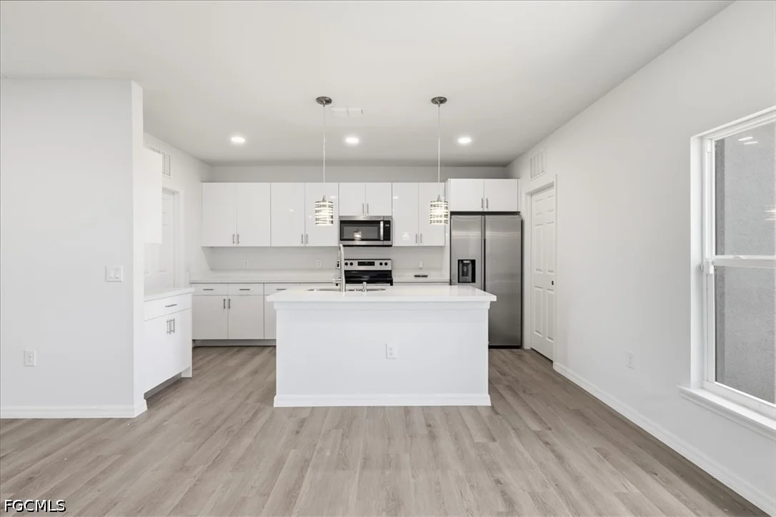 Photo of 1406 Ford Circle