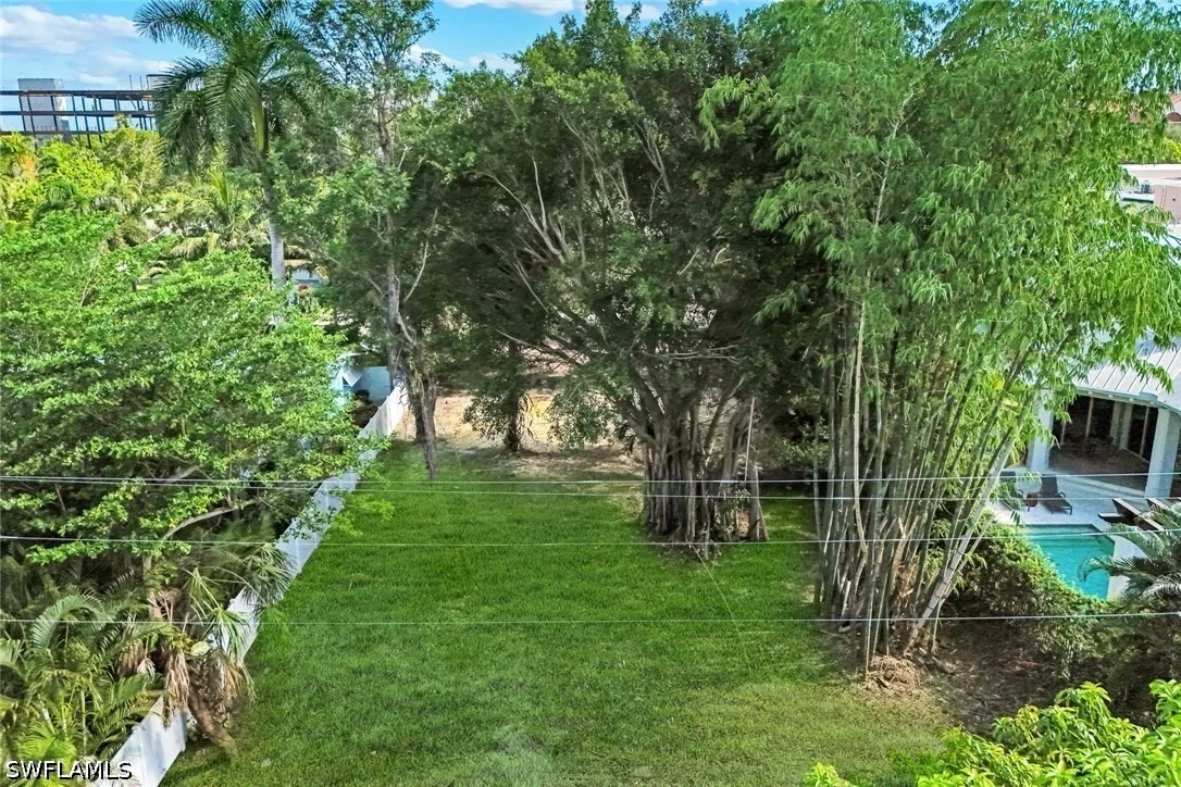 Photo of 760 1st Avenue N