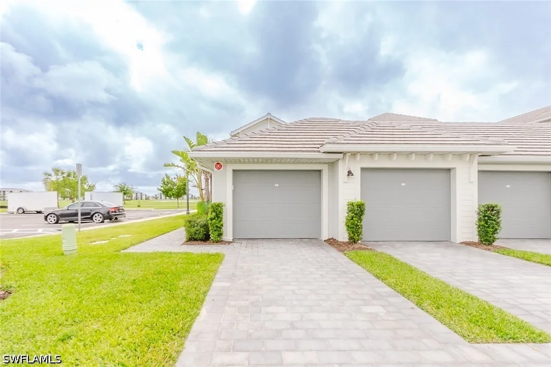 Photo of Unit 3211 at 5467 Double Eagle Circle