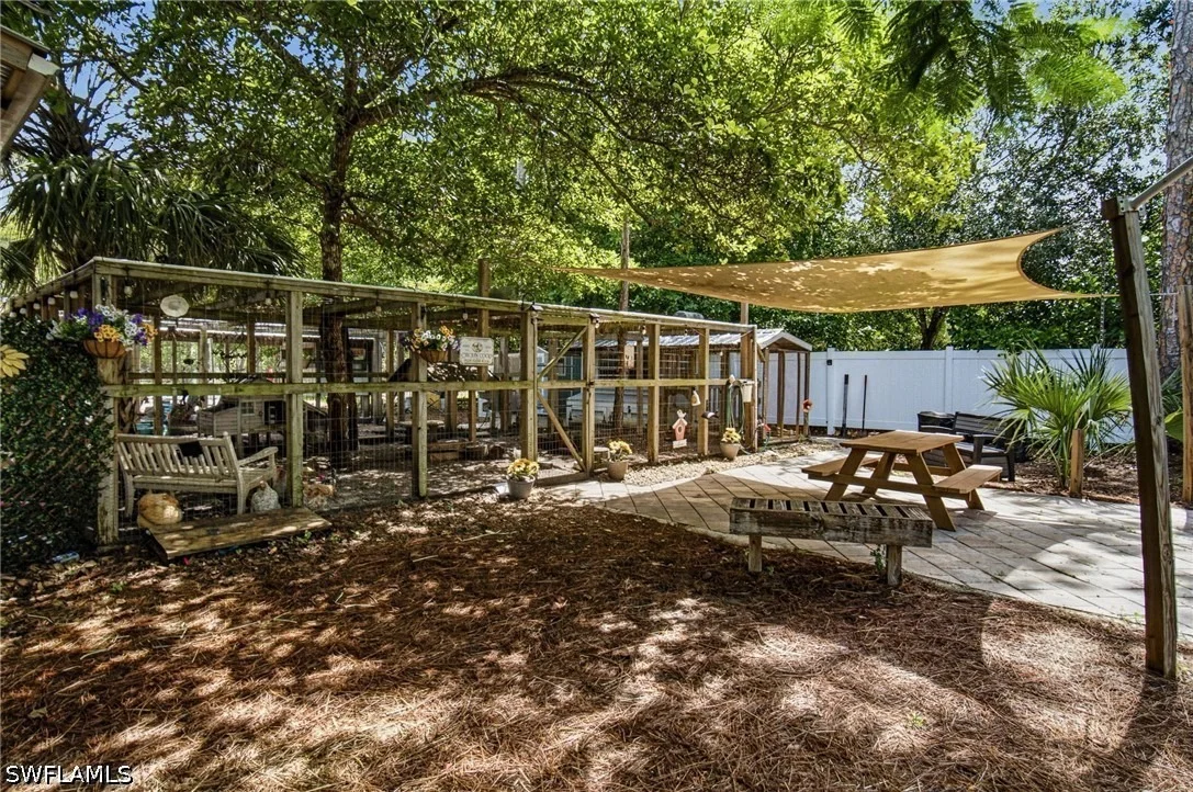 Photo of 5737 Hidden Oaks Lane
