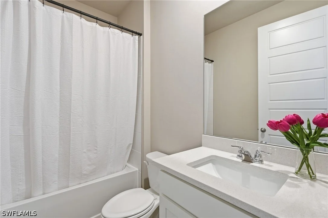 Photo of 44573 Frontier Drive