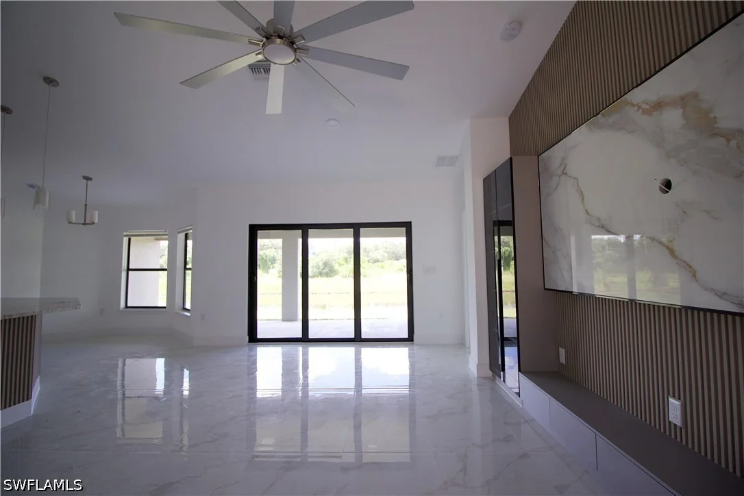 Photo of 118 Parish Drive