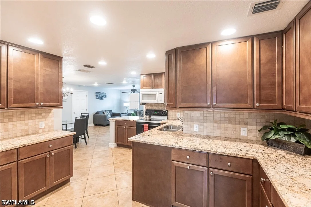 Photo of 808 110th Avenue N