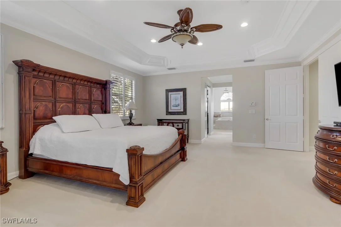 Photo of 1859 Ivory Cane Point