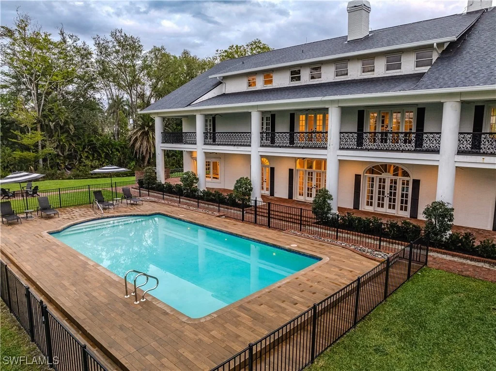 Photo of 13189 VALEWOOD Drive