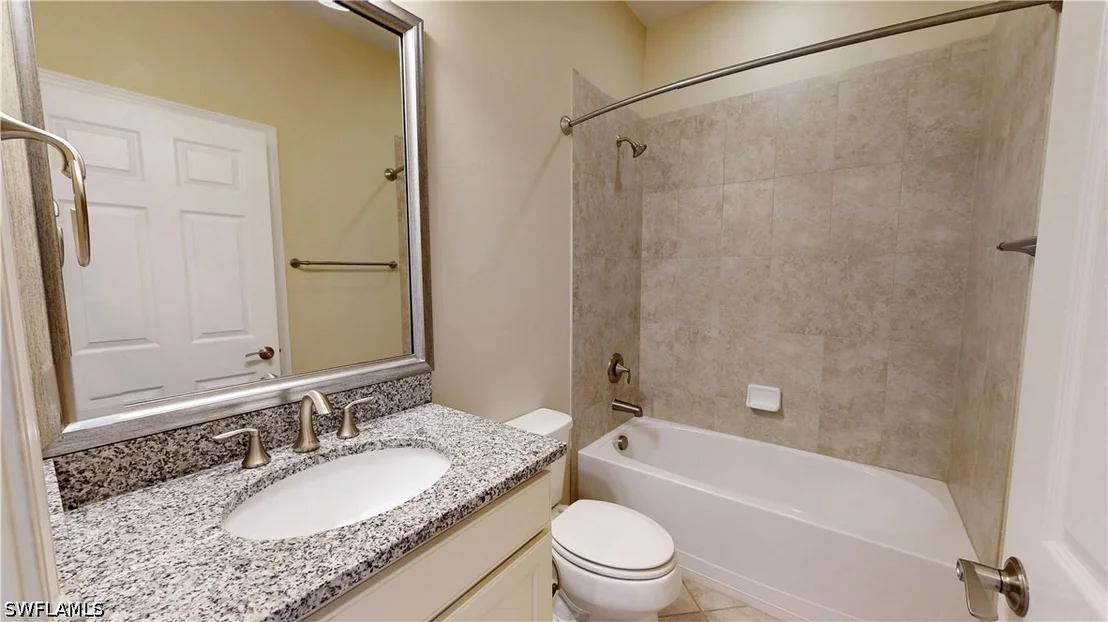 Photo of 6264 Victory Drive