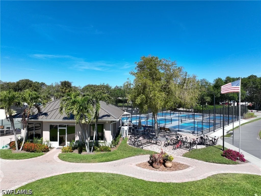Photo of 1687 Persimmon Drive