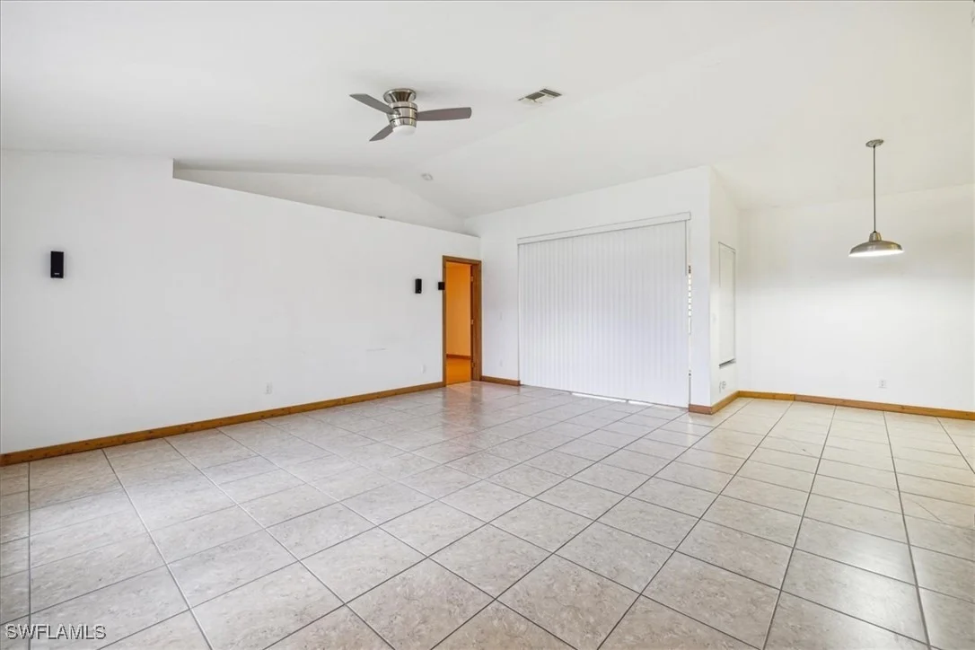 Photo of 806 State Avenue