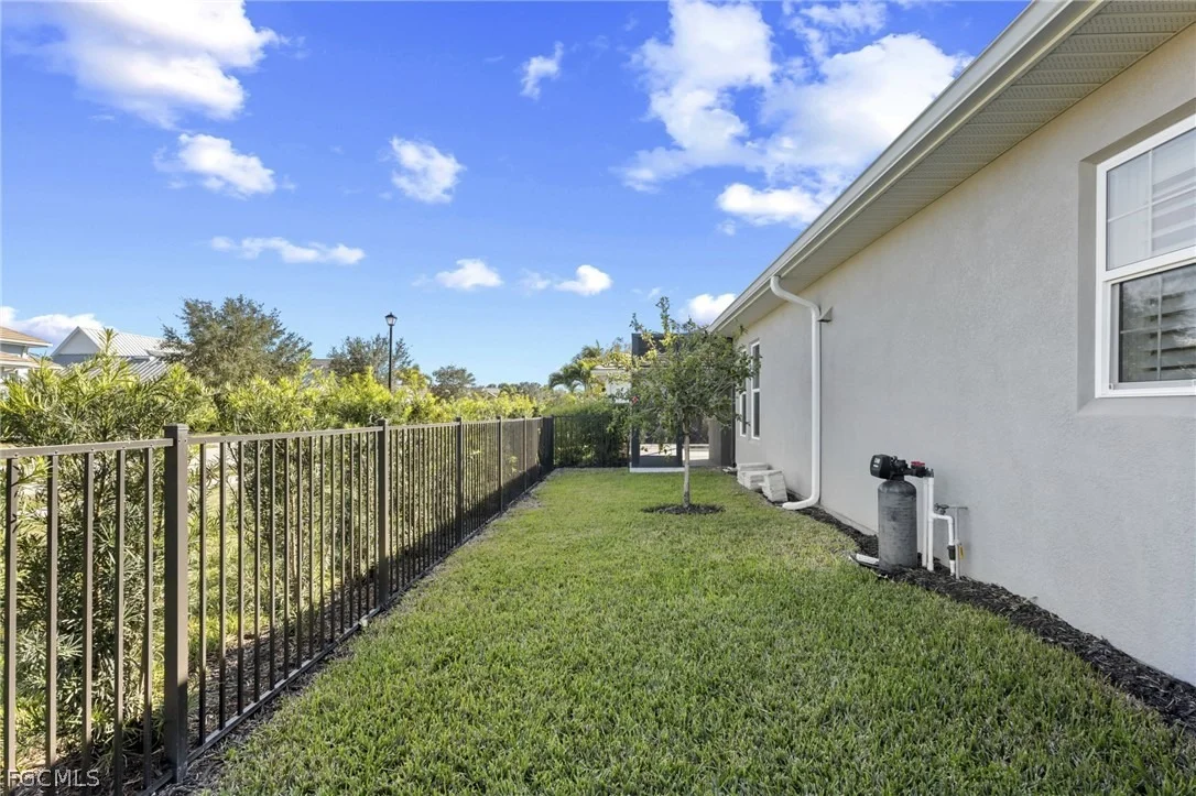 Photo of 14806 Dockside Lane