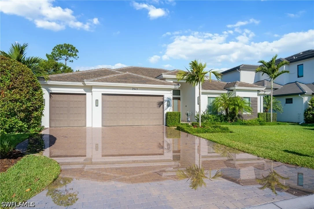 Photo of 2943 Coco Lakes Drive
