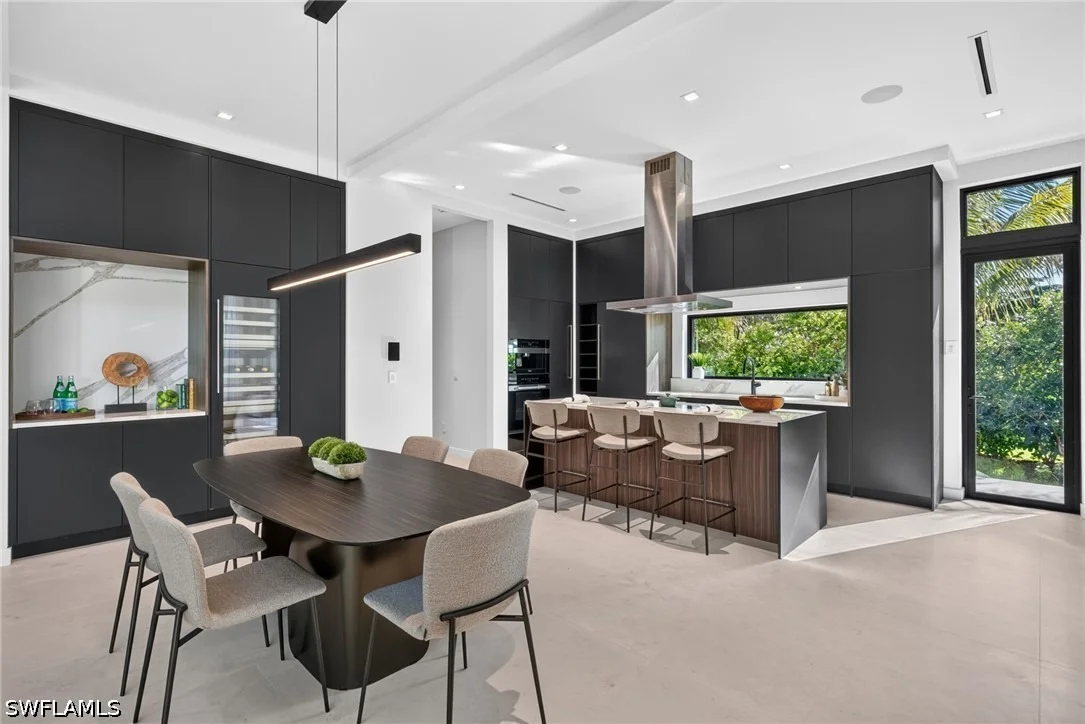 Photo of 788 7TH Avenue N