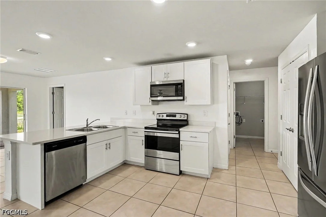 Photo of 5003 Pine Tree Lane