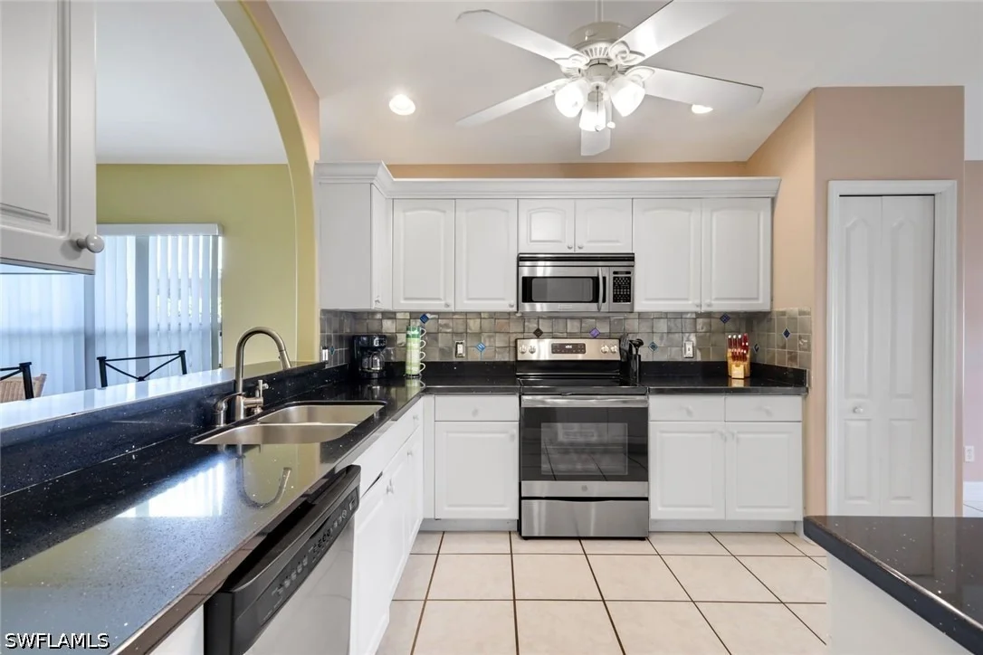 Photo of 765 101st Avenue N