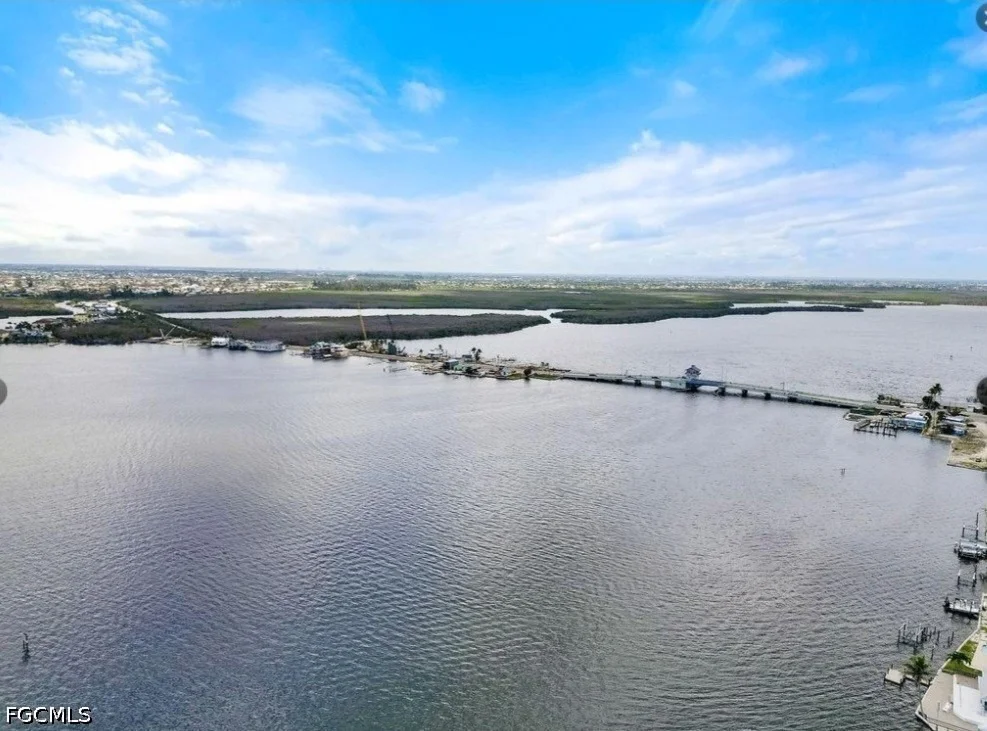 Photo of 2607 Bayshore Drive