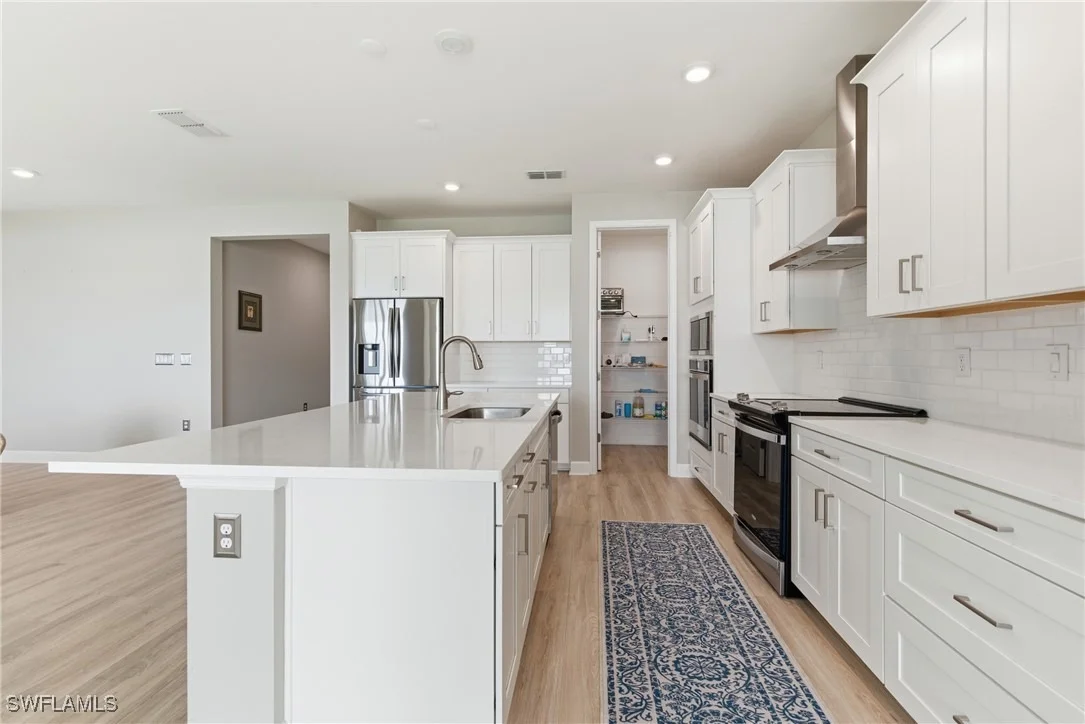 Photo of 2055 Grove Drive