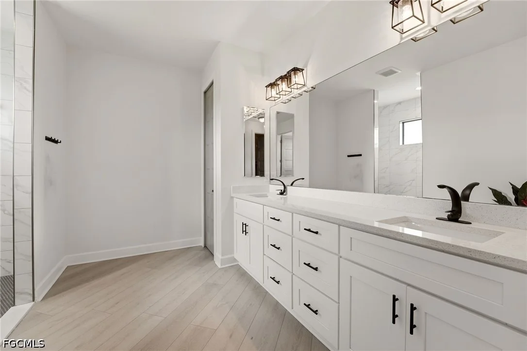 Photo of 22833 Yellow Button Lane