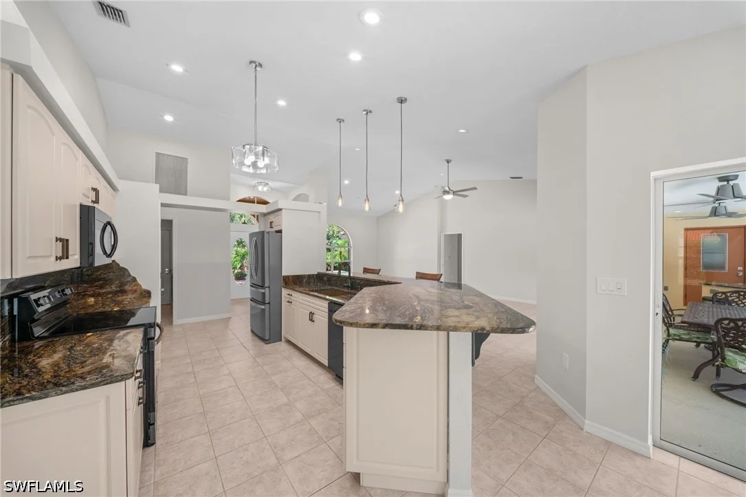 Photo of 25161 Harborside Boulevard