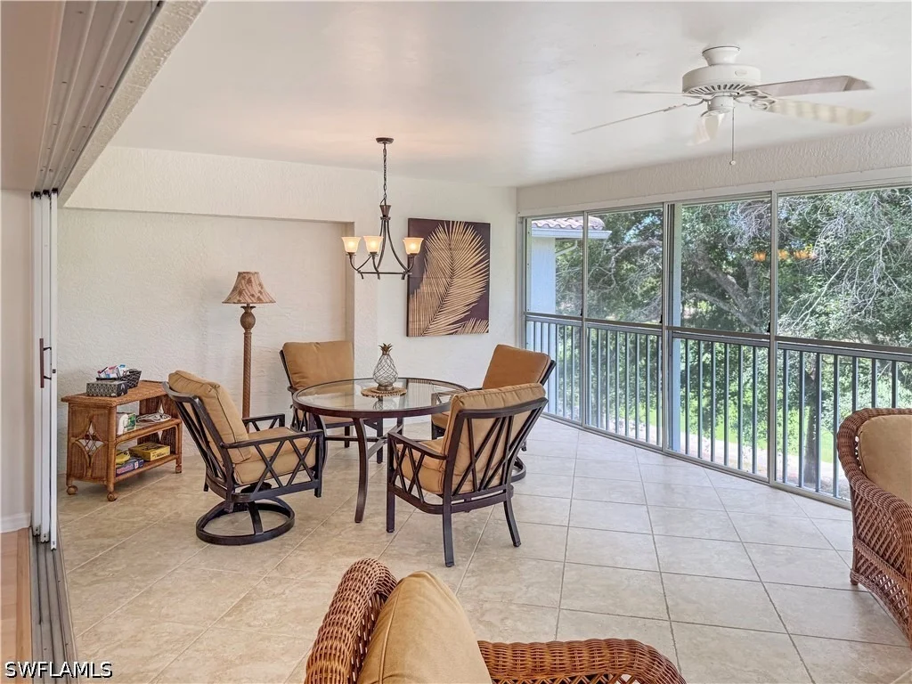 Photo of Unit 303 at 776 Eagle Creek Drive