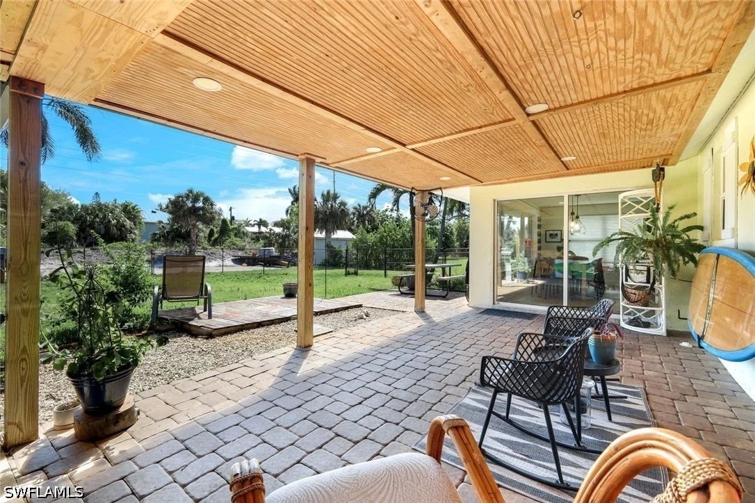 Photo of 20621 Pine Tree Lane